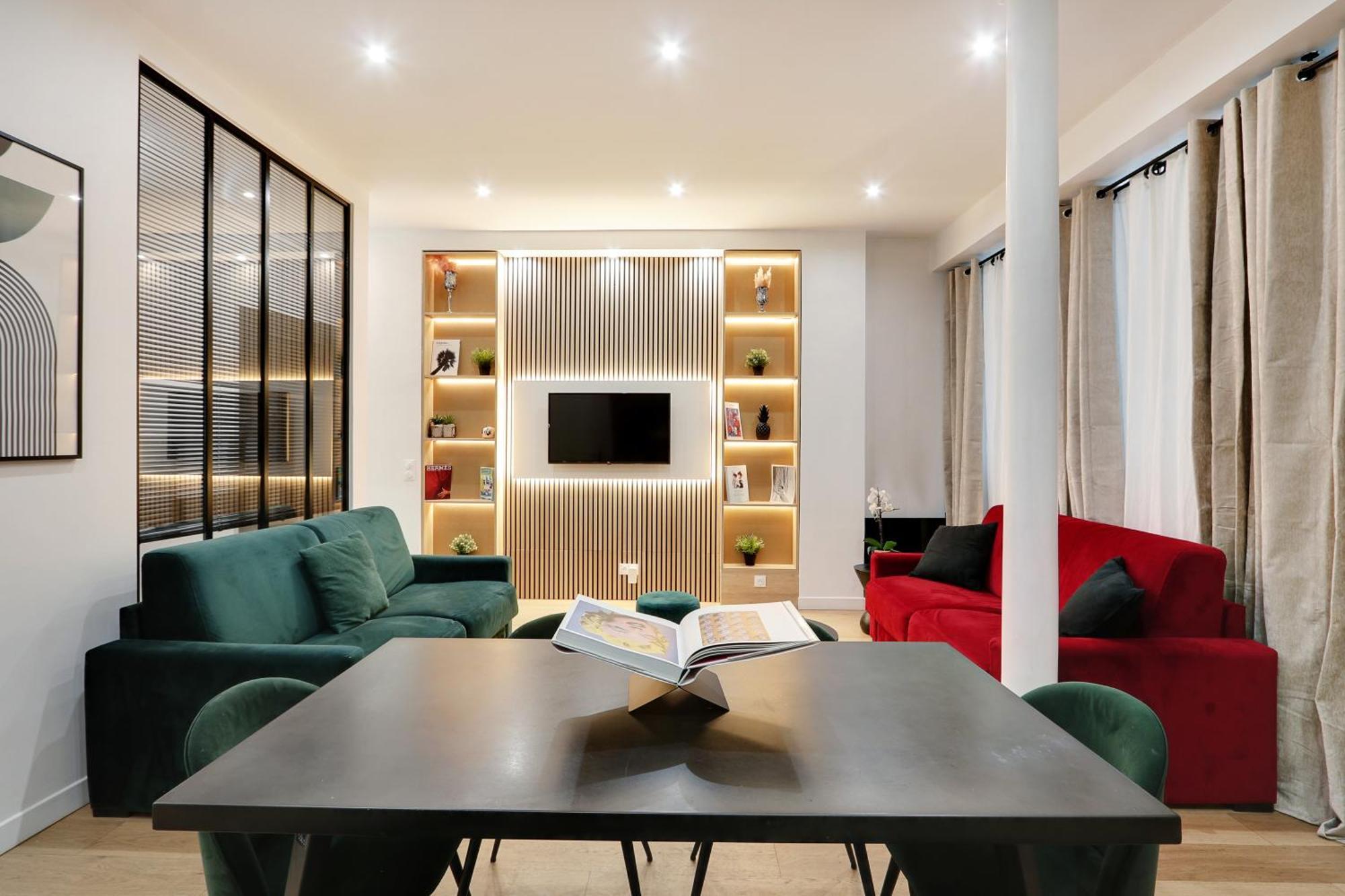 Appartement Off Majesti In Montmartre - Rue Pierre Fontaine Parijs