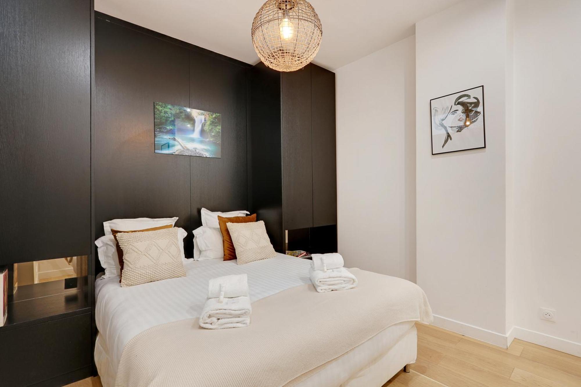 Off Majesti In Montmartre - Rue Pierre Fontaine Appartement *