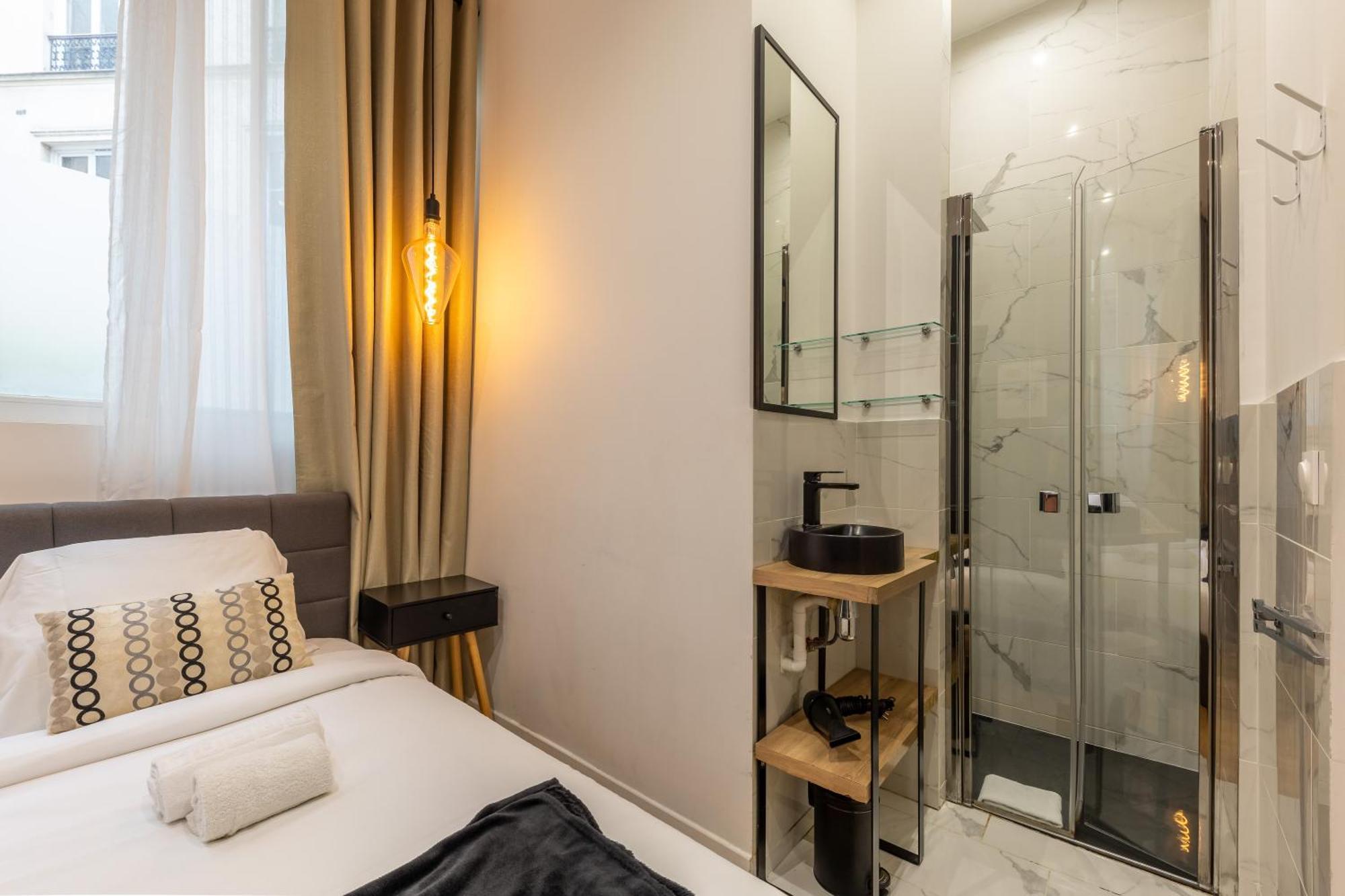 Appartement Off Majesti In Montmartre - Rue Pierre Fontaine